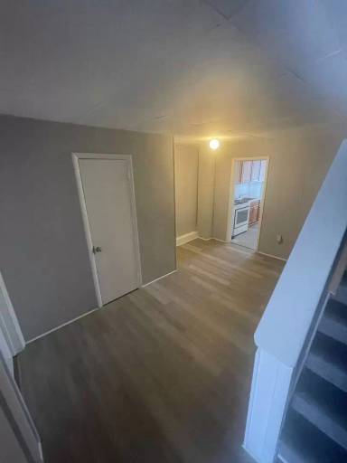 Main picture of 2555 W Fairmount Ave