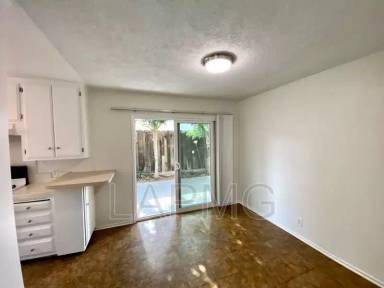 Main picture of 3729 Glendon Ave