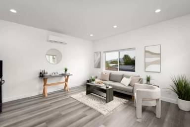 Main picture of 5160-5166 69th St Apartments