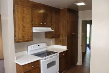 Main picture of 2005 Parrott Dr
