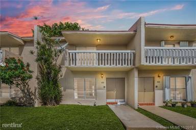 Main picture of 17160 SW 94th Ave