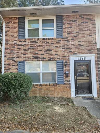 Main picture of 1248 Grove Park Ln