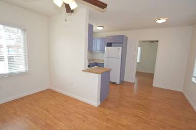 Main picture of 2138 Abbott St