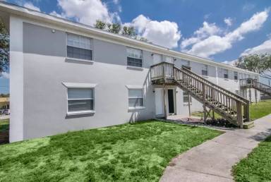 Main picture of 107 Karde Ln