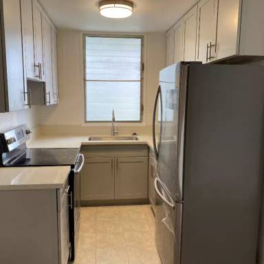 Main picture of 922 Kapahulu Ave