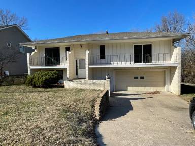 Main picture of 1232 W Spruce St