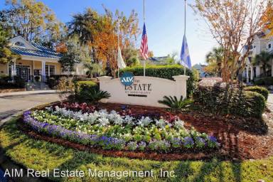 Main picture of Estate At Westbury