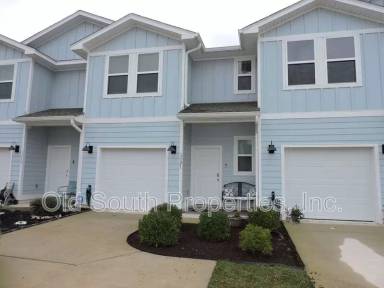 Main picture of 1521 Farragut Way