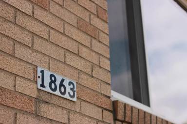 Main picture of 1863-1891 7th St E Apartments