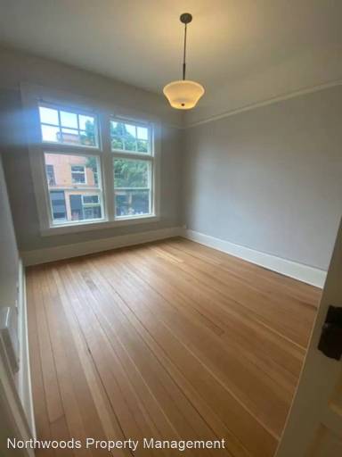 Main picture of 524 E Main St