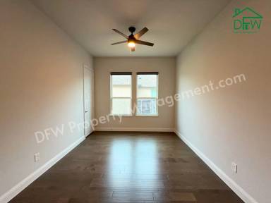 Main picture of 7021 Lookout Ln