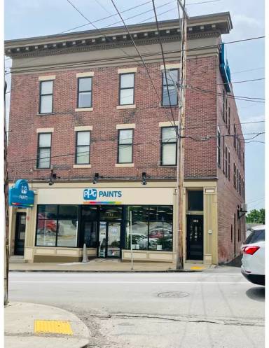 Main picture of 106 E Otterman St