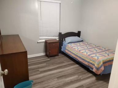 Main picture of 6516 Nevin Rd