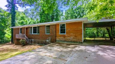 Main picture of 2983 Level Ridge Rd SE