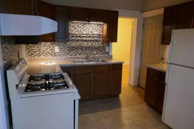 Main picture of 1432 Monroe St NE