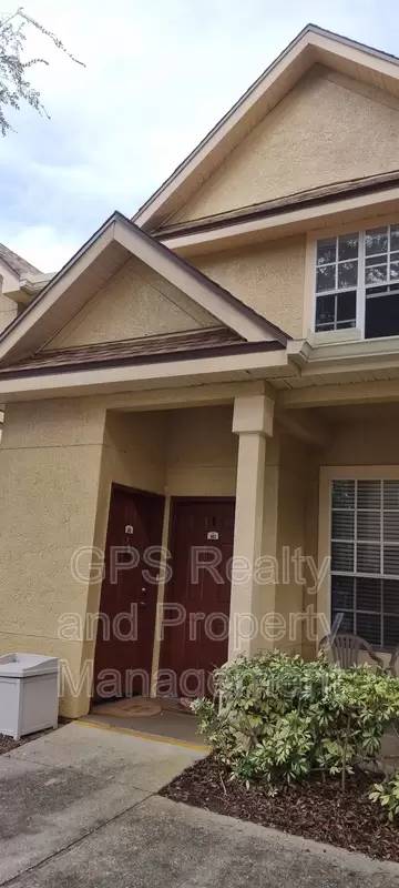 Main picture of Crescent Place at Lake Lotus Condominiums