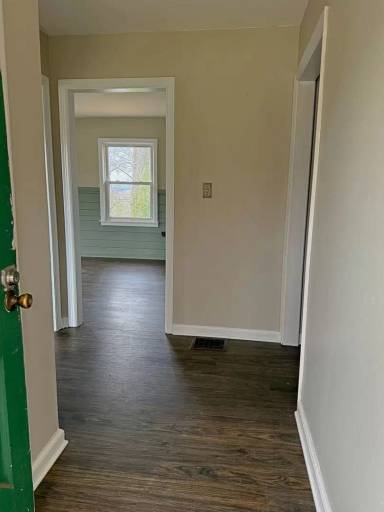 Main picture of 2611 Patrick Ave