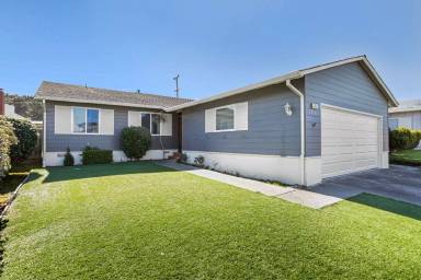 Main picture of 2841 Muirfield Cir