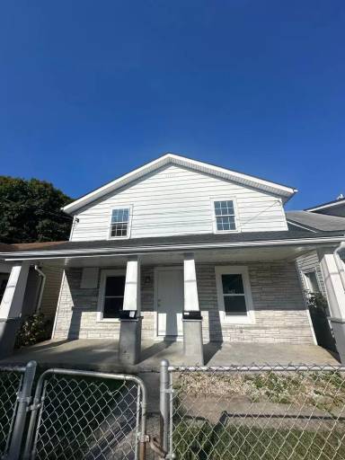 Main picture of 821 Martin Ave