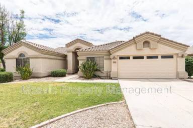 Main picture of 1489 E Oxford Ln