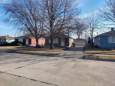 Main picture of 2737 Hamilton Ave