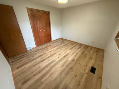 Main picture of 2601 S Ascot Ave