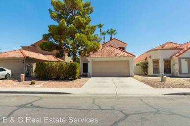 Main picture of 1513 E Commerce Ave