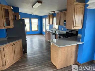 Main picture of 30 Red Coachman Ln