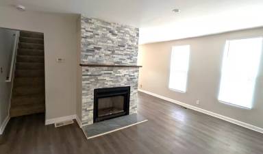 Main picture of 417 N West St