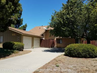 Main picture of 601 E Pine Ave