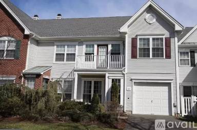 Main picture of 515 Amberleigh Dr