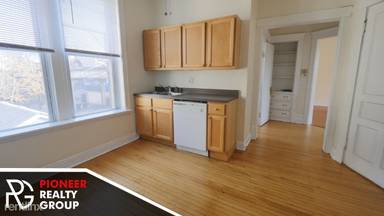 Main picture of 3415 N Seminary Ave