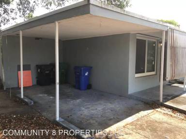 Main picture of 1008 SW 22nd Ter