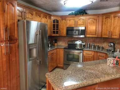Main picture of 6491 SW 129th Ave