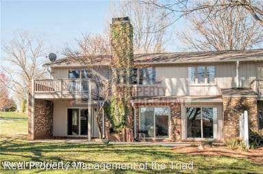 Main picture of 576 Riverbend Dr