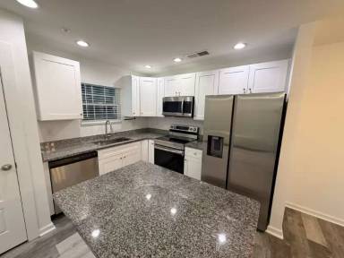 Main picture of 199 Charter Dr