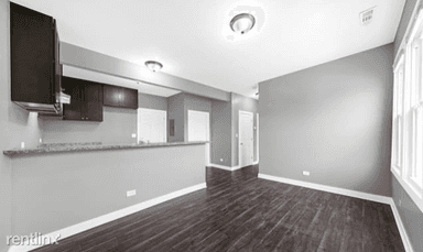 Main picture of 1943 W 48th St