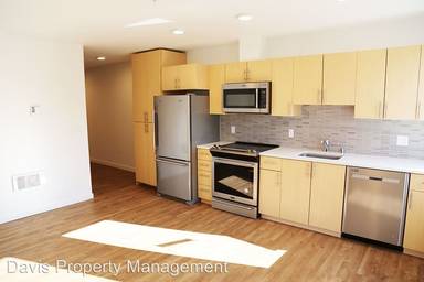 Main picture of 750 11th Ave E