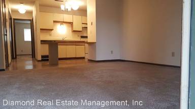 Main picture of 1950 Hunting Ave