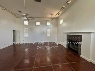 Main picture of 1070 E Miles St