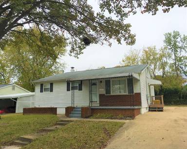 Main picture of 327 Park Hall S