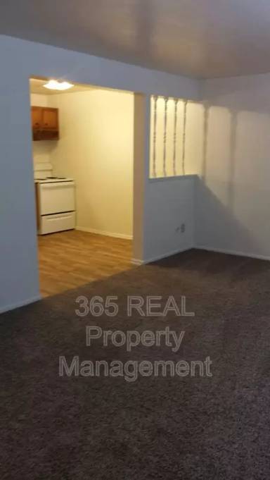 Main picture of 1620 9 Avenue - Unit 12