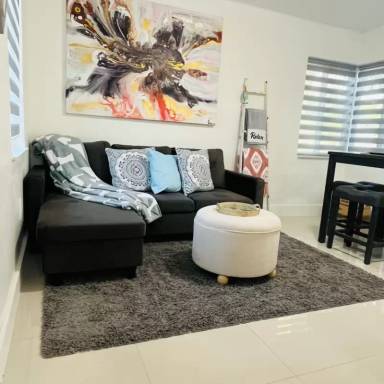 Main picture of 17120 NE 4th Ct