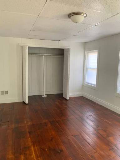 Main picture of 241 S Penn St