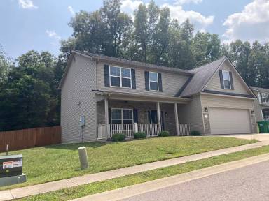 Main picture of 103 Ashmore Ct