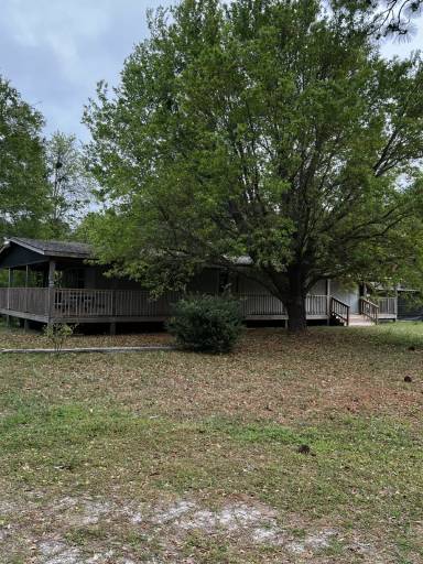 Main picture of 865 E Ocean Rd