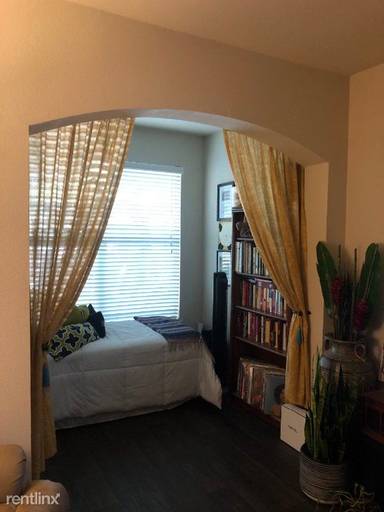 Main picture of Allura Las Colinas Apartments