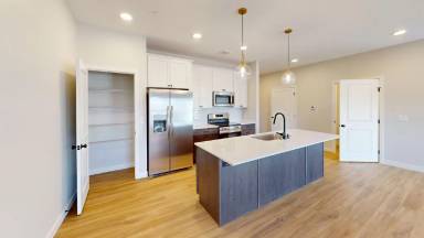 Main picture of 1808 Carden Springs Cir