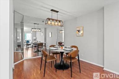 Main picture of Park Shore Condominiums