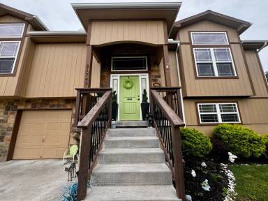 Main picture of 21743 Johnson Ct